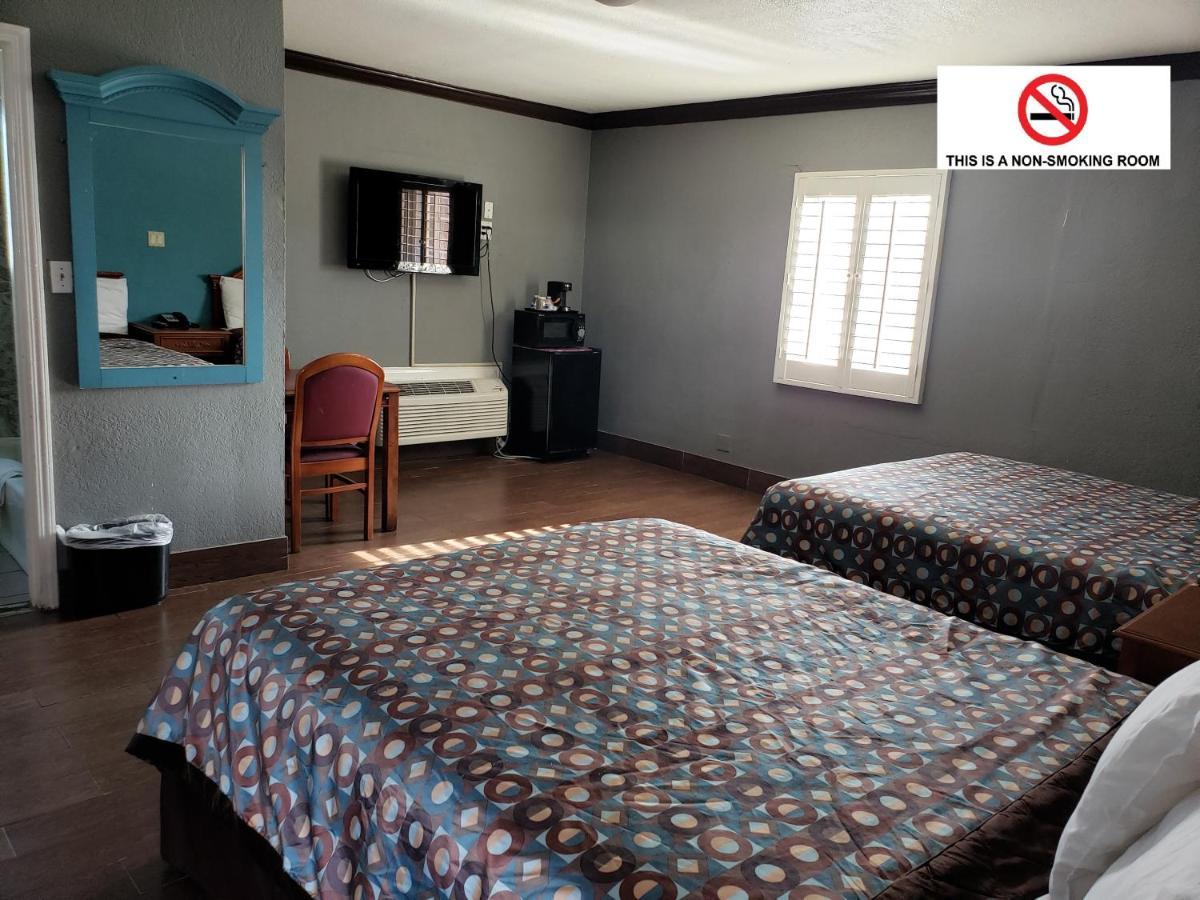 'לונג ביץ Eagle Inn Motel מראה חיצוני תמונה