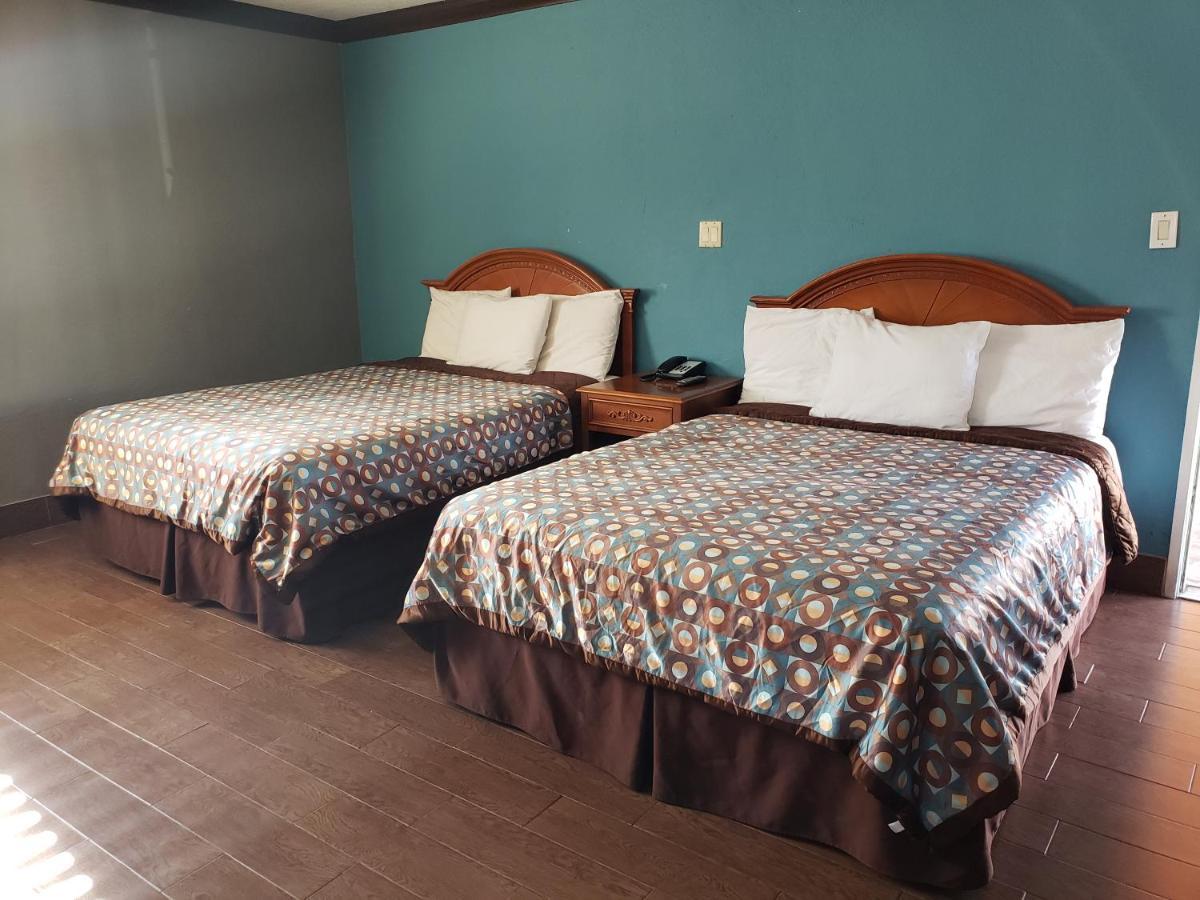 'לונג ביץ Eagle Inn Motel מראה חיצוני תמונה