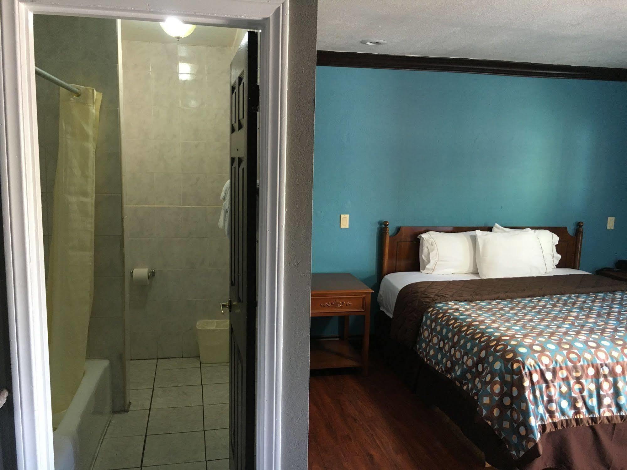 'לונג ביץ Eagle Inn Motel מראה חיצוני תמונה